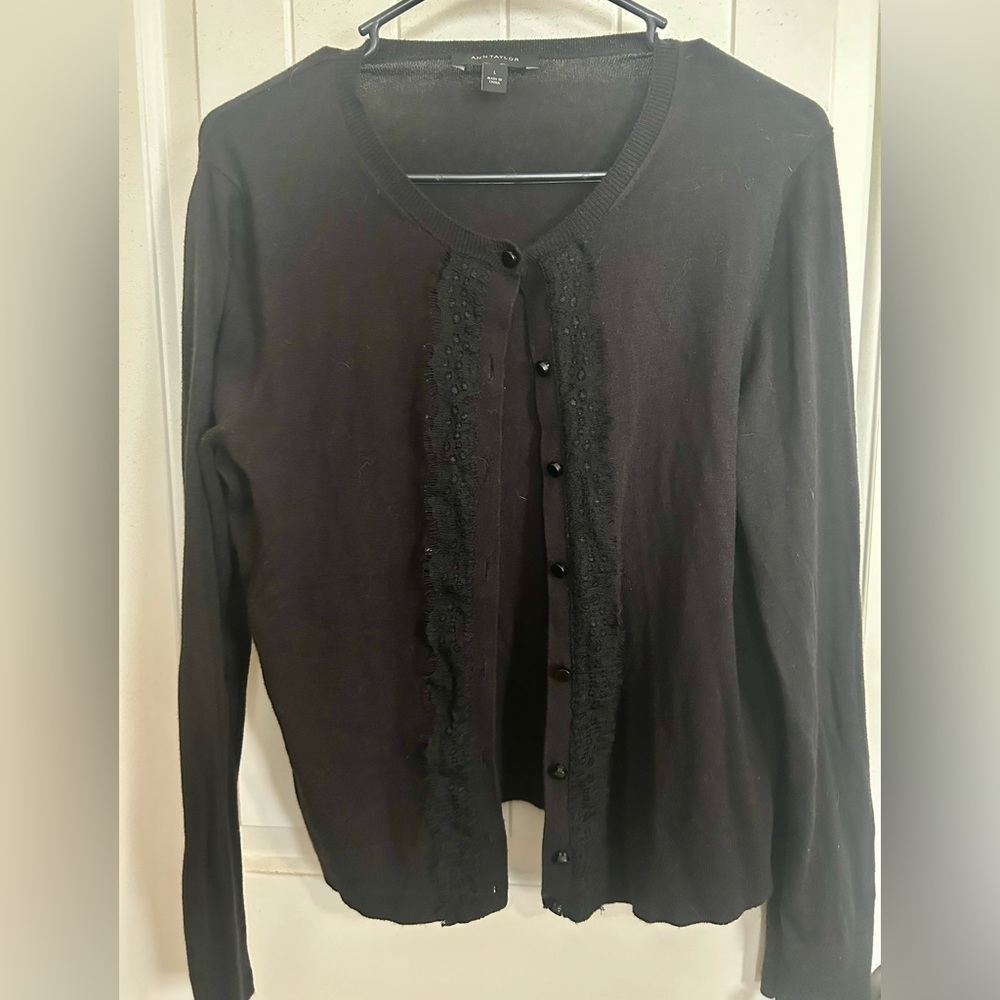 Sweet, lace trimmed Ann Taylor, Cardigan, great piece for layering any wardrobe